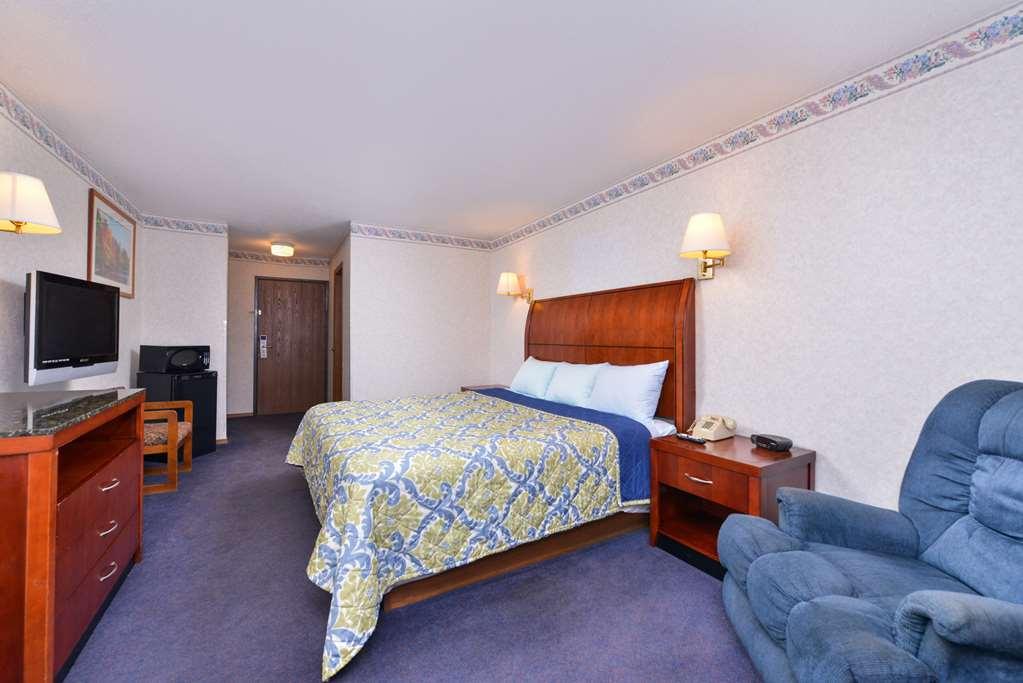 Americas Best Value Inn Of Decatur Номер фото