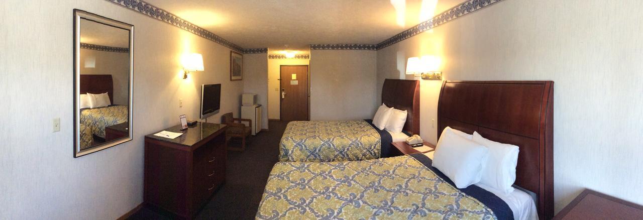Americas Best Value Inn Of Decatur Экстерьер фото