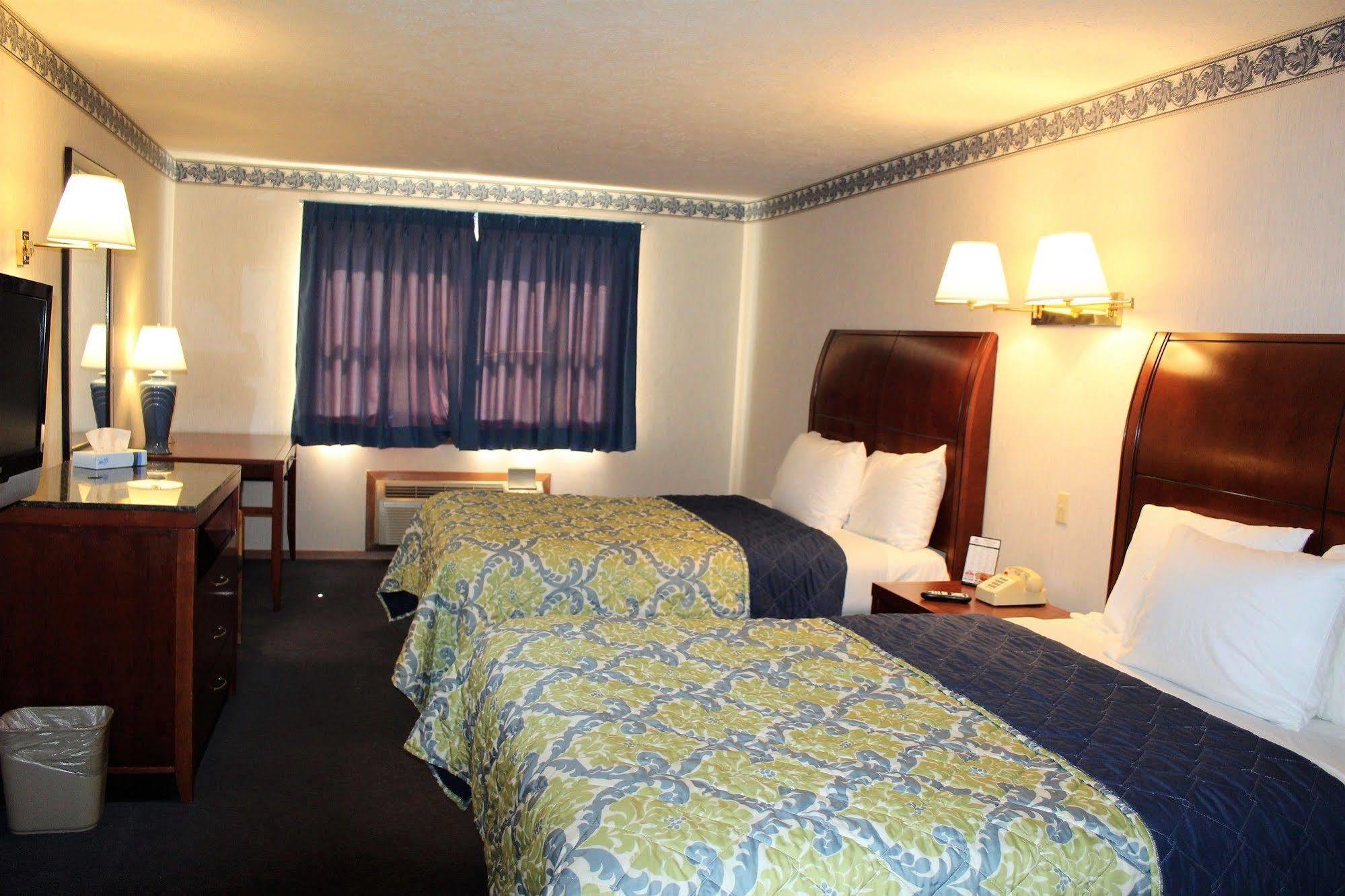 Americas Best Value Inn Of Decatur Экстерьер фото