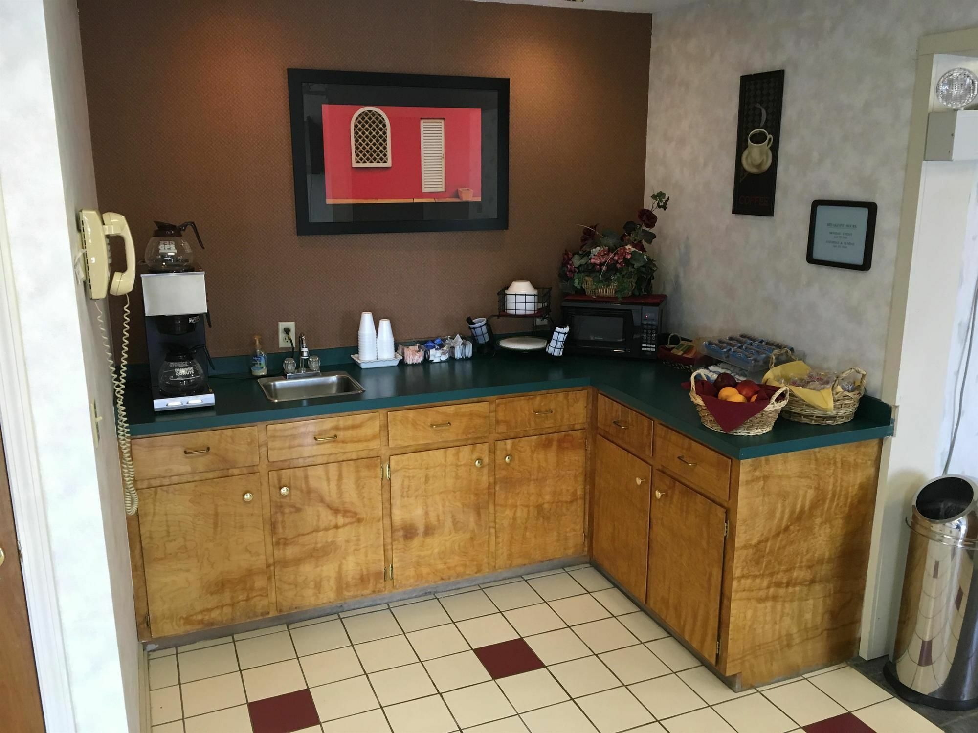 Americas Best Value Inn Of Decatur Экстерьер фото